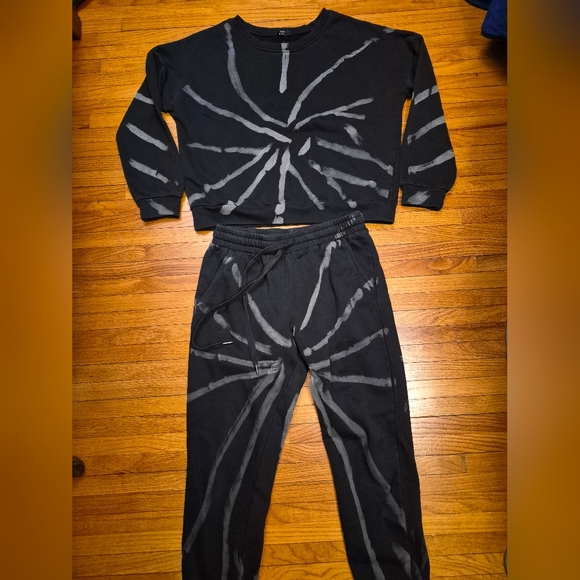 Fate Pants - Fate Sweatshirt And Pant Set Size Small